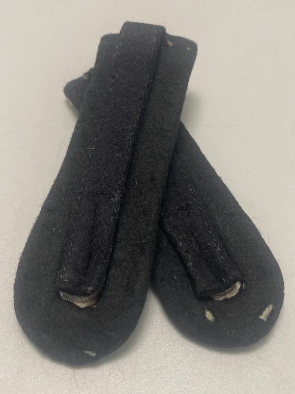 WWII German Heer Pioneer Leutnant Shoulder Boards – Combat Engineer Officer Epaulettes (Matching Pair)