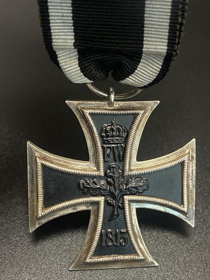 WWI German Iron Cross Second Class (1914–1918) – SW Wagner Maker, Excellent Example