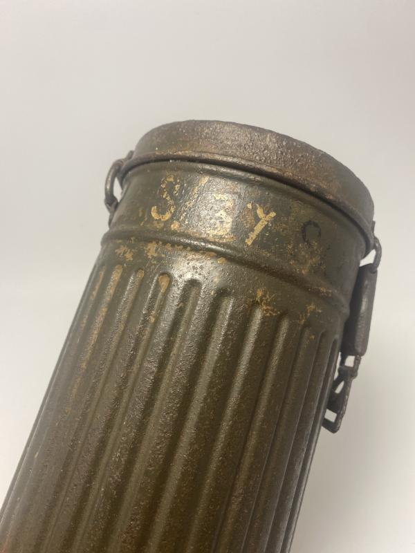 WWII German Gas Mask Canister 1941 – Three-Tone Normandy Camo