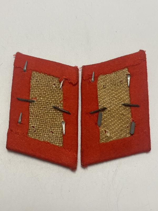 WWII German Luftwaffe Flak NCO Collar Tabs – Red Backing, Gull Insignia
