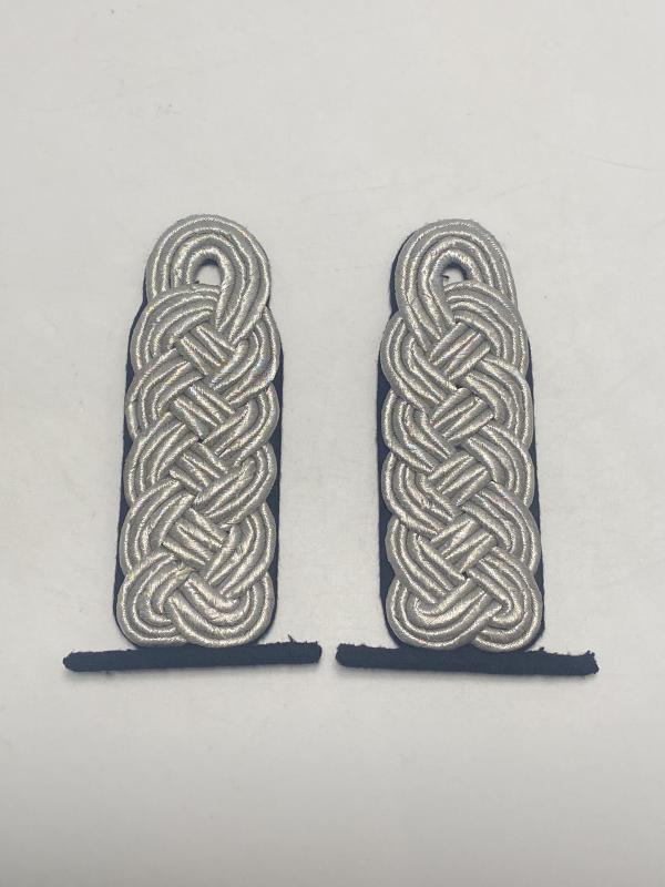 WWII Kriegsmarine Korvettenkapitän Shoulder Boards – Unissued Officer Rank Insignia