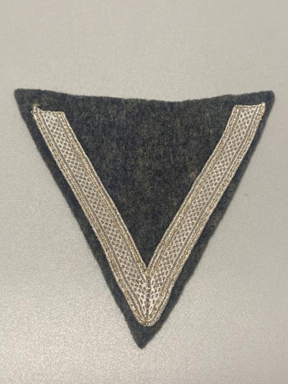 WWII German Luftwaffe Gefreiter Rank Chevron – Silver Tresse, Unissued