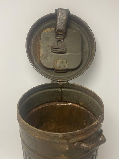WWII German Gas Mask Canister 1941 – Three-Tone Normandy Camo