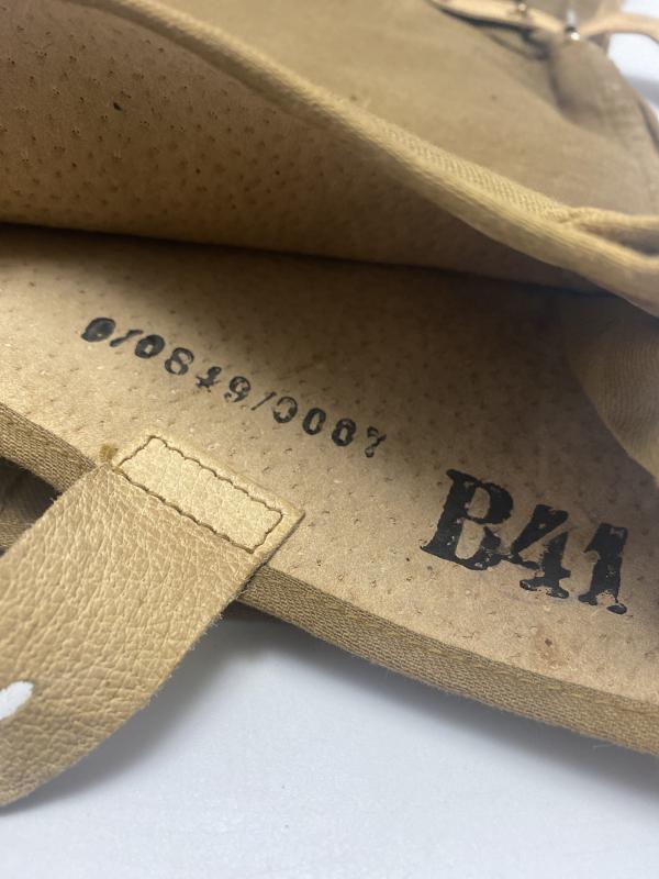 WWII German Tropical Kradschützen Gauntlets – RBN “B41” Marked, Unissued Matching Pair