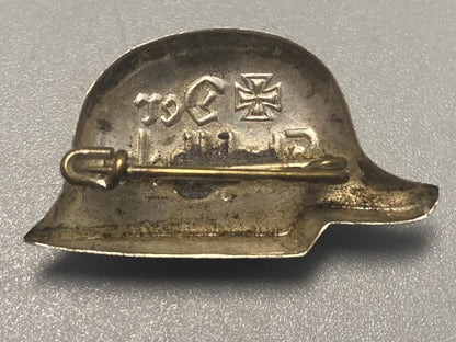 WWI–Interwar German Veterans Badge – “Der Stahlhelm” Helmet Form Pin
