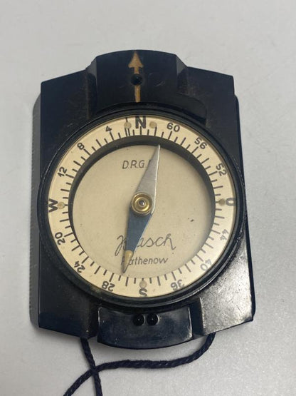 WWII German Busch DRGM Compass with Original Drawstring Bag – Pre-War / Early Wehrmacht Navigation Instrument