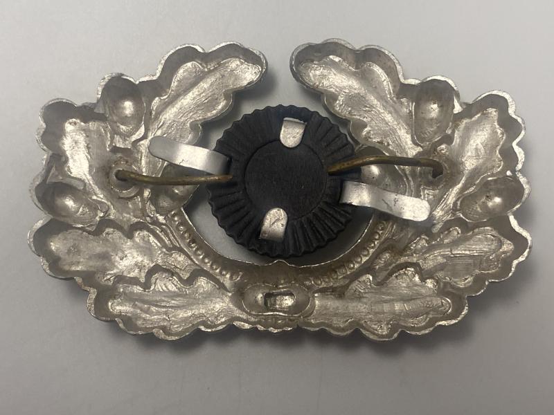WWII German Army NCO Visor Cap Wreath & Cockade – Aluminium