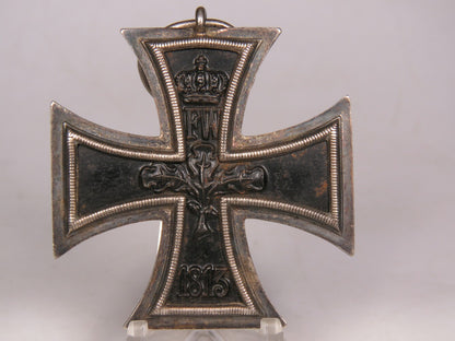 WWI German Iron Cross Second Class (1914–1918) – Johann Wagner & Sohn “IW” Maker, Ring Marked