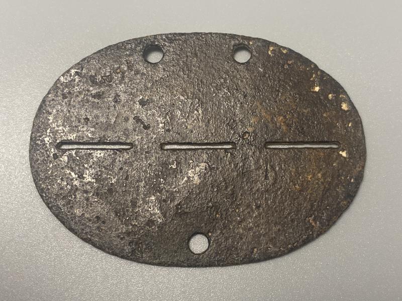 WWII German Army ID Disc – Divisions-Nachschub-Führungs-Abt. 218